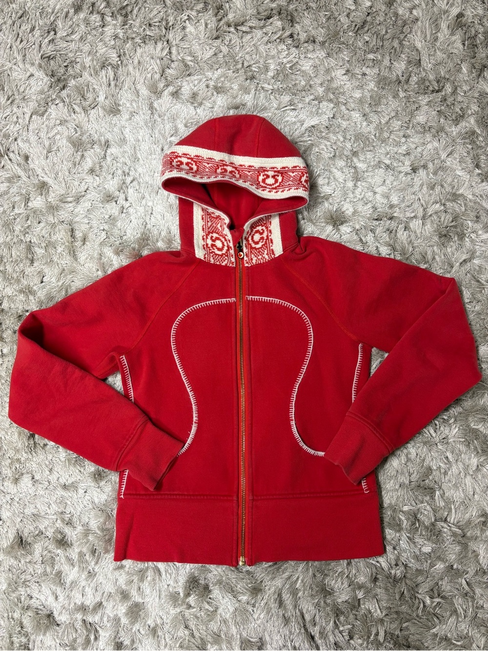 🇨🇦 Lululemon limited edition Red Zip-Up Hooded Sweatshirt with White Trim sz8